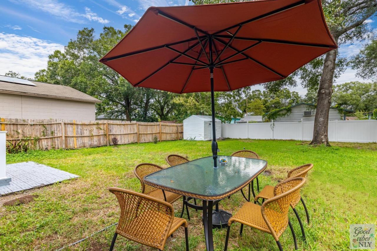 The Good Vibes Only Cottage Tampa Buitenkant foto